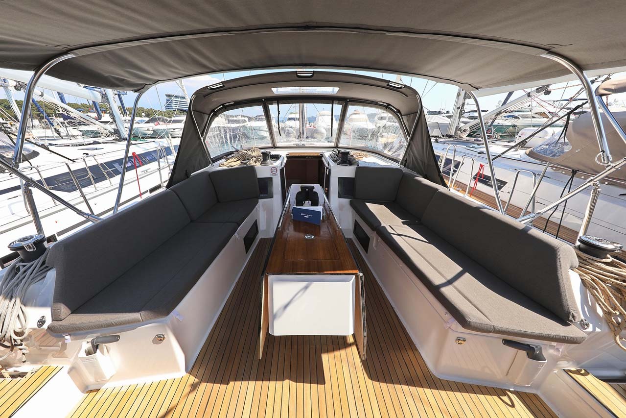 Dufour 470, Libertas | Yacht Charter Croatia