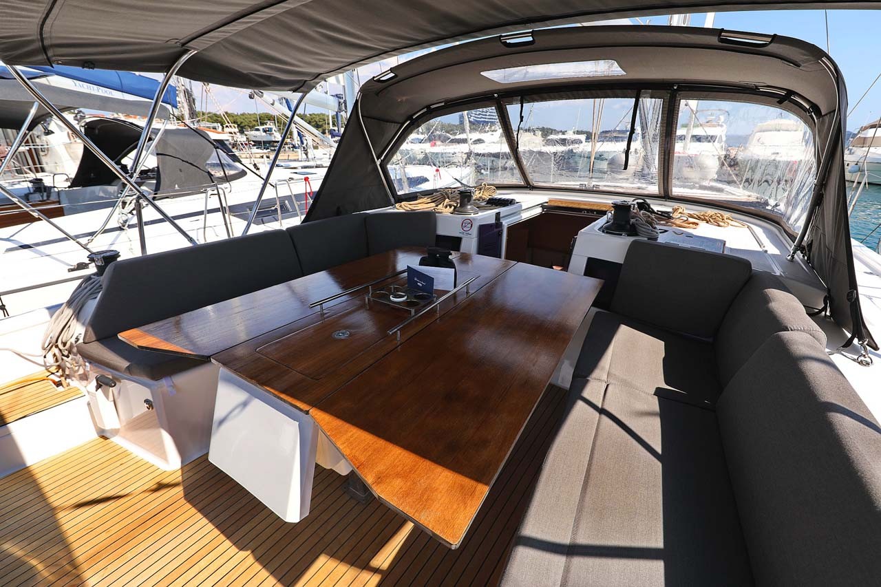 Dufour 470, Libertas | Yacht Charter Croatia