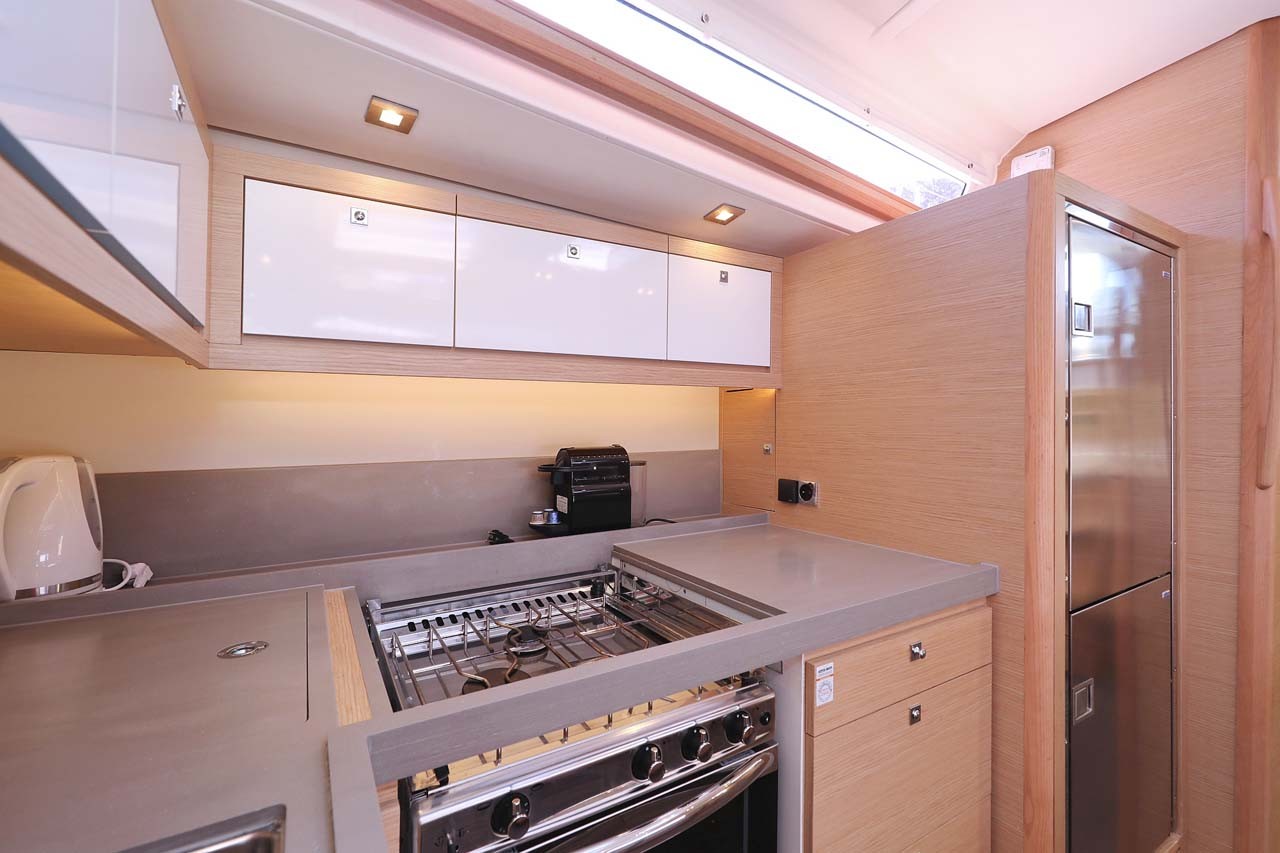 Dufour 470, Libertas | Yacht Charter Croatia