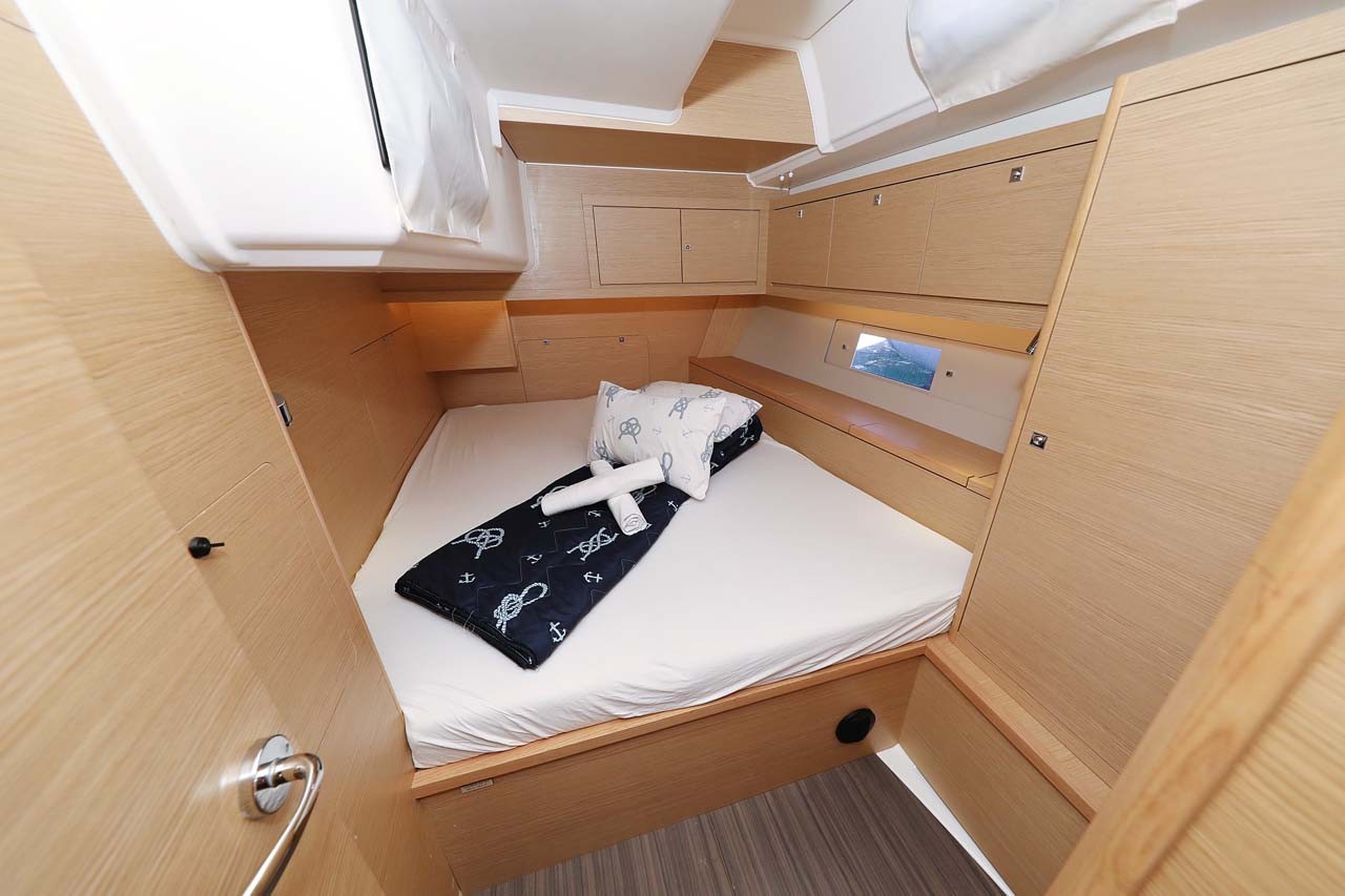 Dufour 470, Libertas | Yacht Charter Croatia