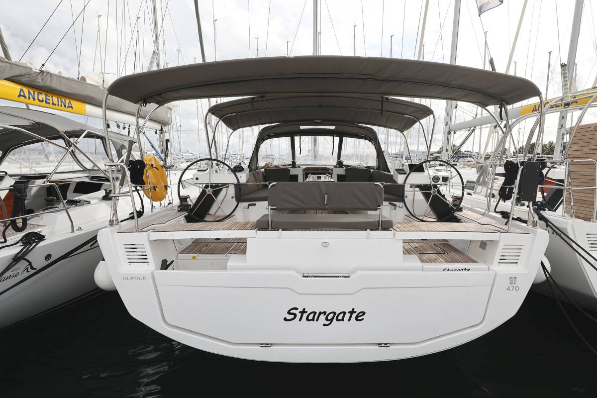 Dufour 470, Stargate | Noleggio di Yacht Croazia