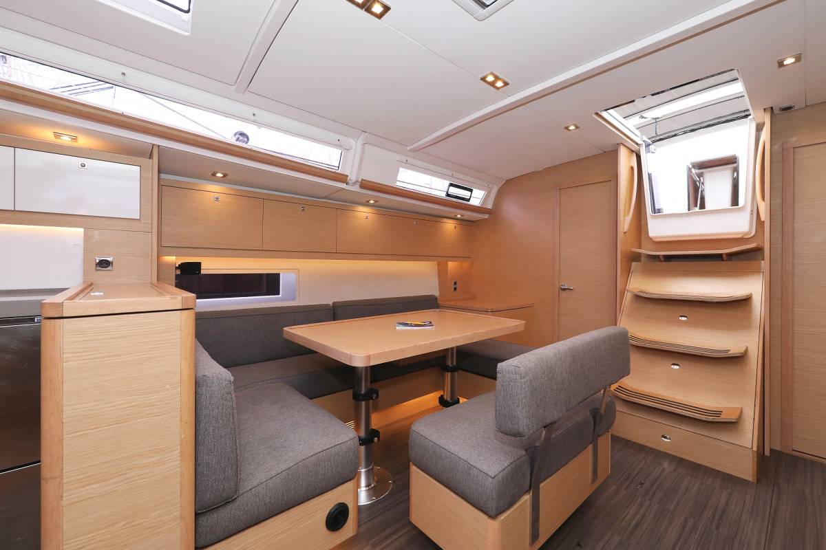 Dufour 470, Stargate | Noleggio di Yacht Croazia