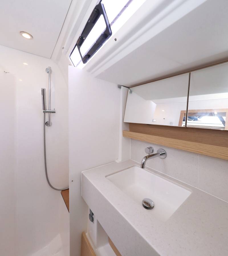 Dufour 470, Stargate | Noleggio di Yacht Croazia