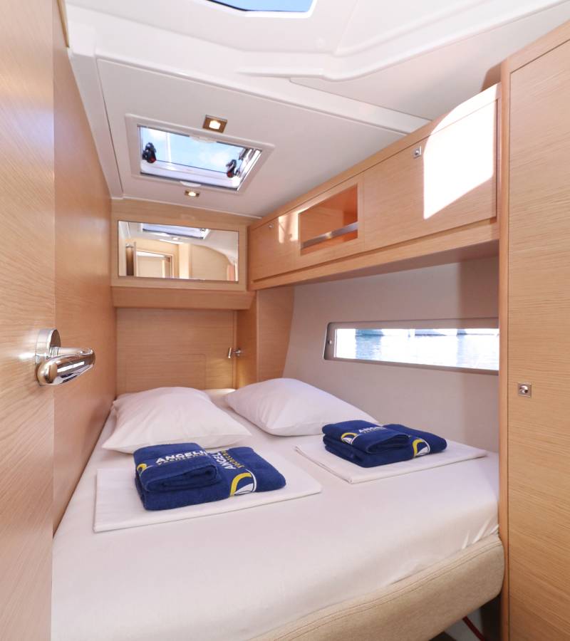 Dufour 470, Shooting Star | Yacht Charter Croatia