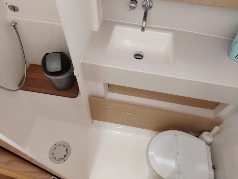 Dufour 470, Shooting Star | Yacht Charter Croatia