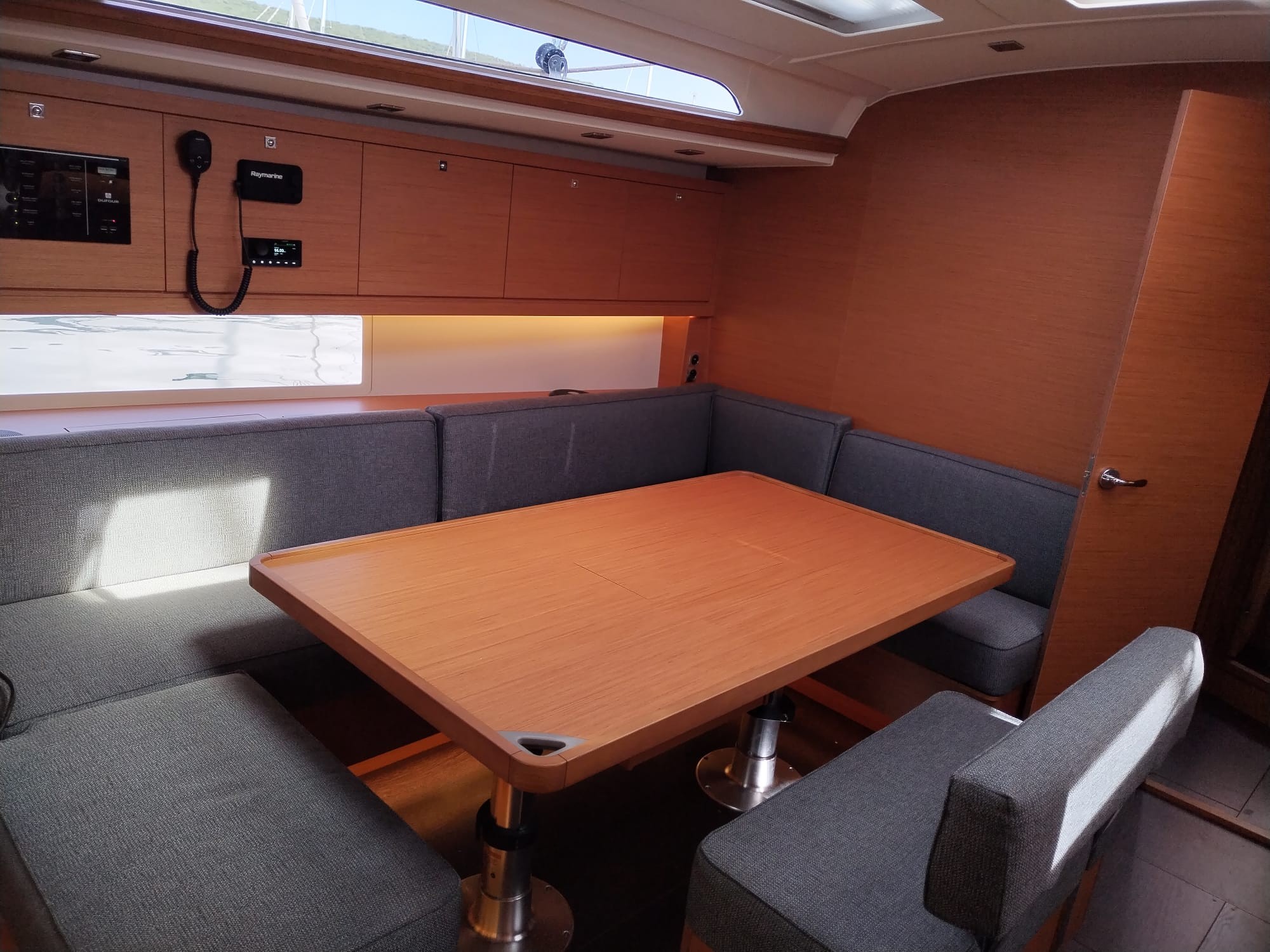 Dufour 470, Asterix | Yacht Charter Croatia