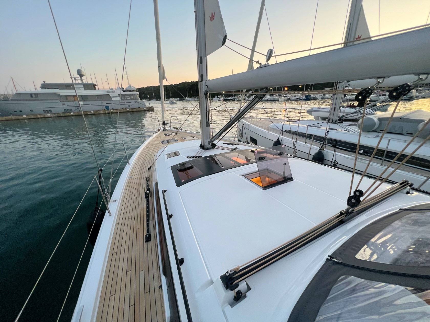 Dufour 470, Andreja | Yacht Charter Croatia