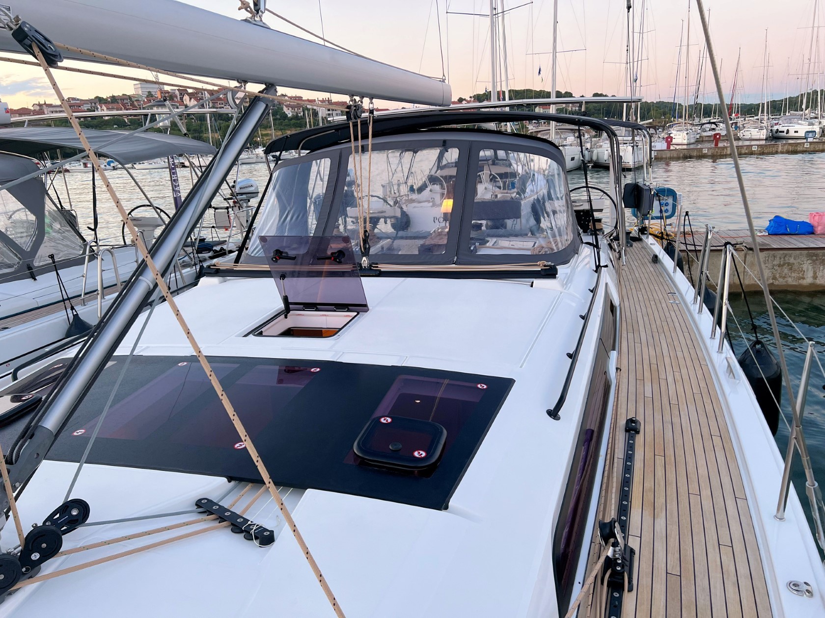 Dufour 470, Andreja | Yacht Charter Croatia