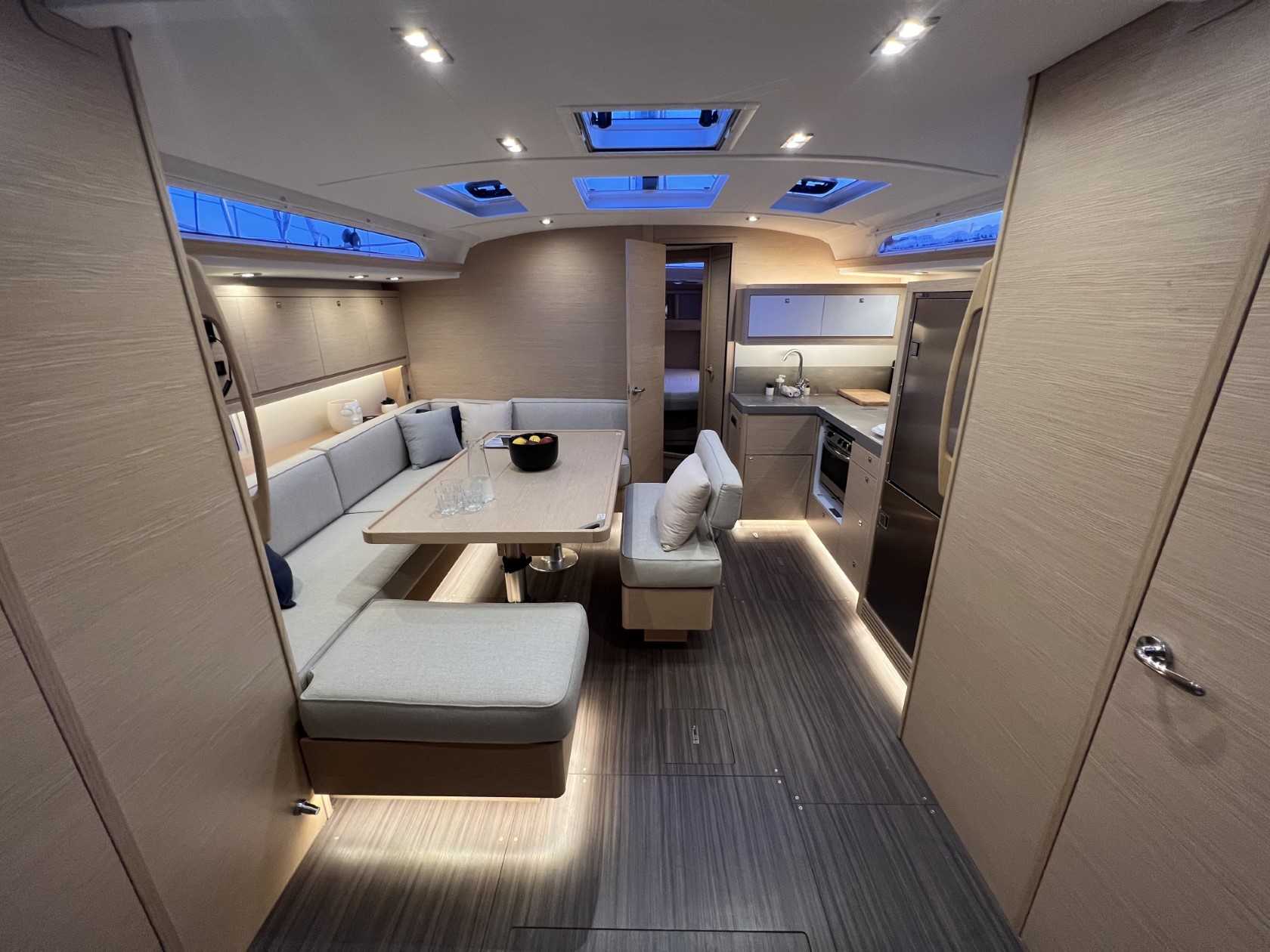 Dufour 470, Andreja | Yacht Charter Croatia