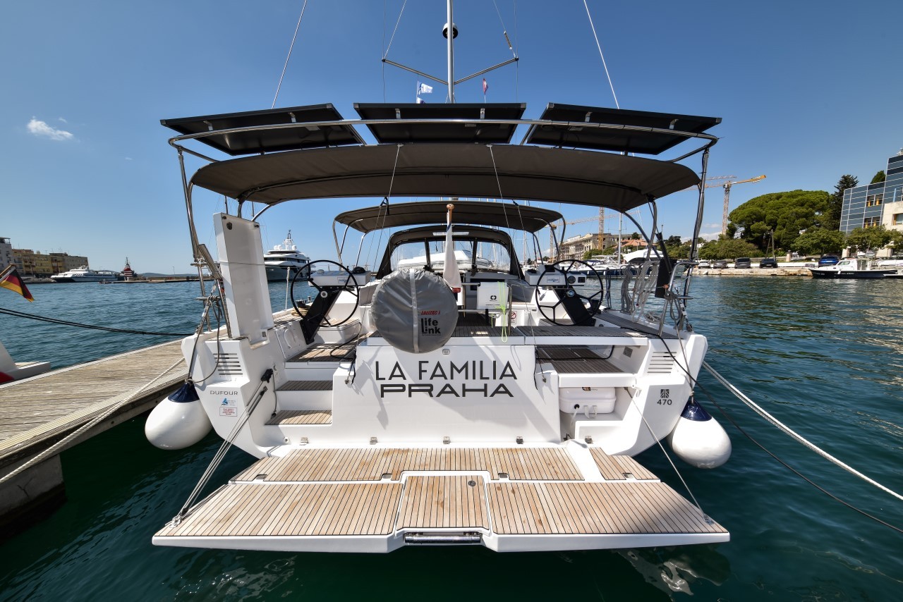 Dufour 470, La Familia | Yacht Charter Croatia