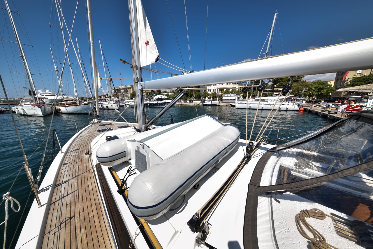 Dufour 470, La Familia | Yacht Charter Croatia
