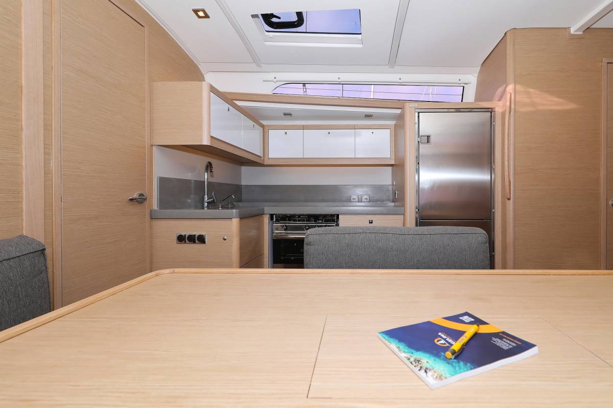 Dufour 470, Flipper | Yacht Charter Croatia