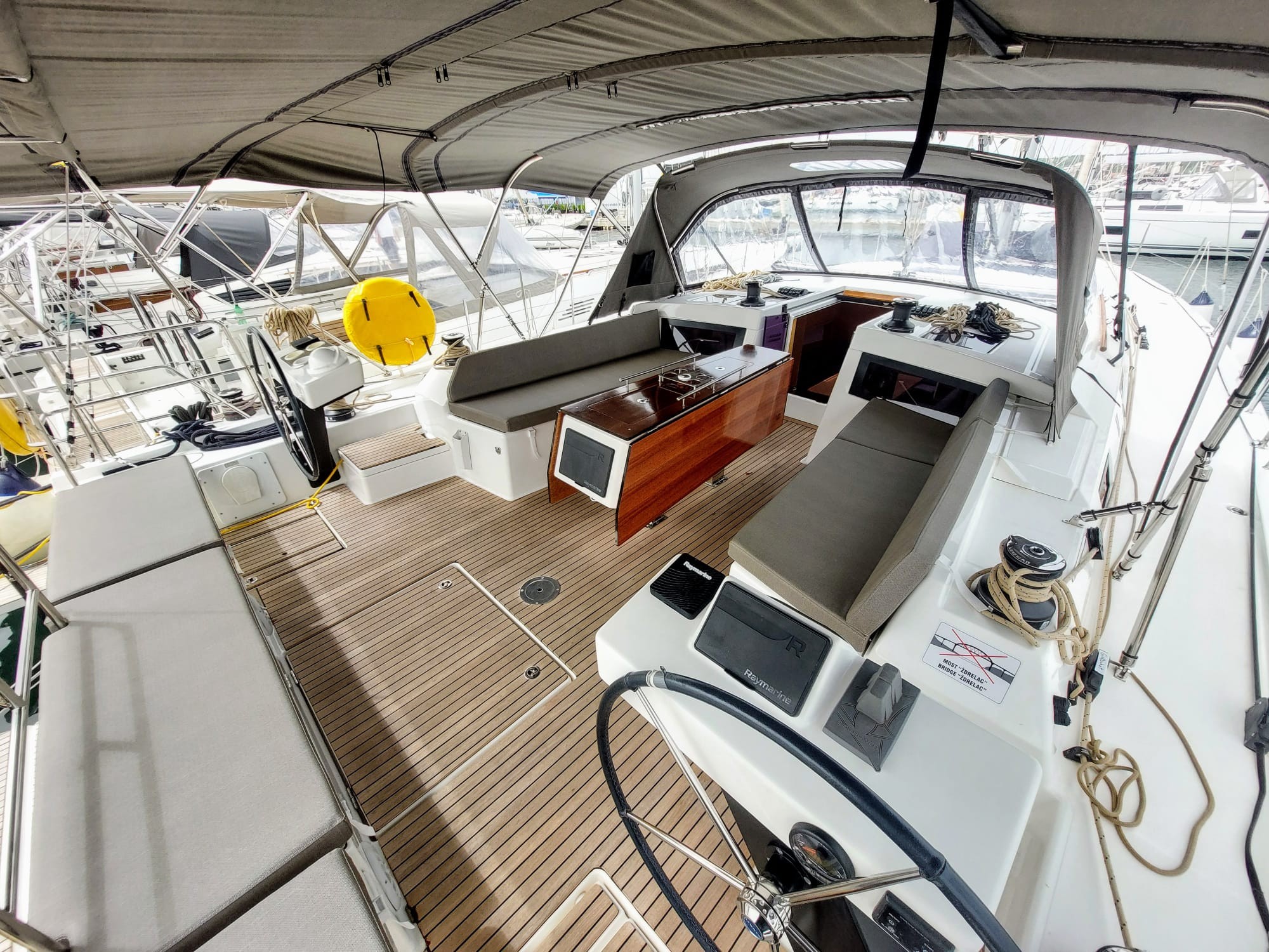 Dufour 470, Luna | Yacht Charter Croatia