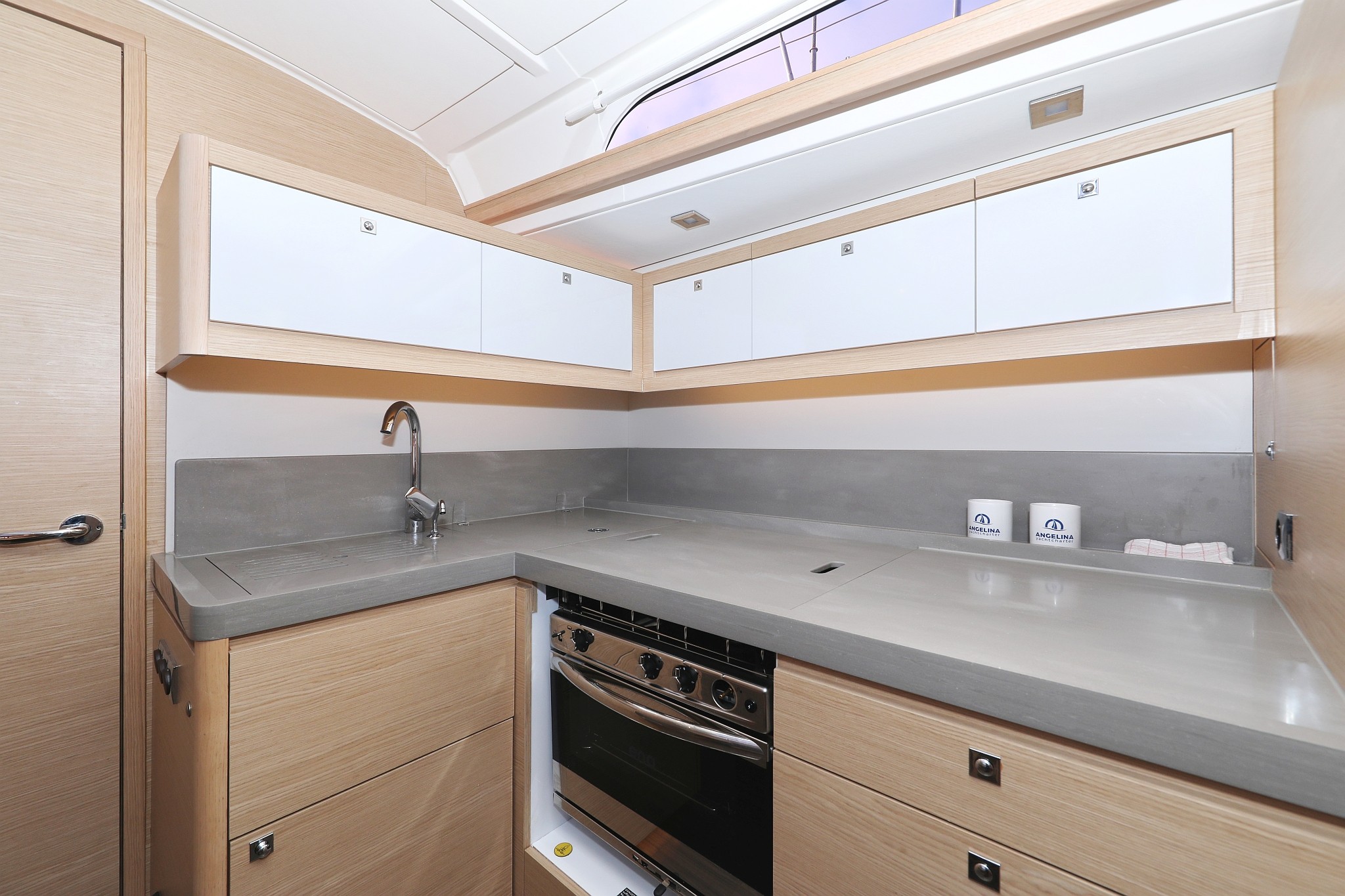 Dufour 470, Luna | Yacht Charter Croatia