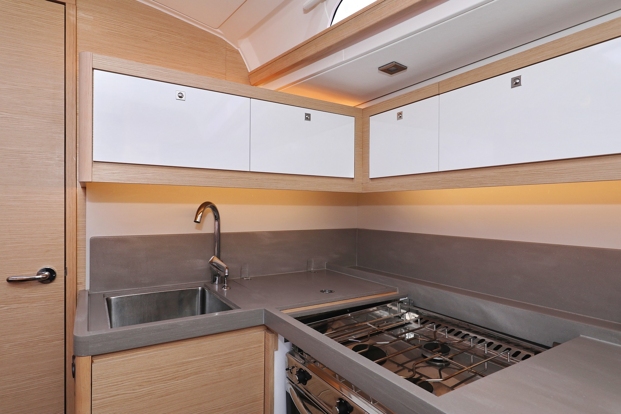 Dufour 470, Luna | Yacht Charter Croatia