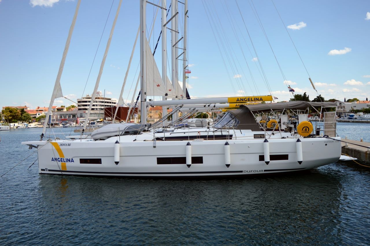 Dufour 470, Luna | Yacht Charter Croatia