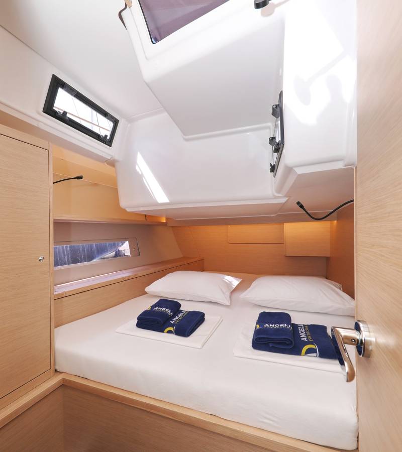 Dufour 470, Fantasea | Noleggio di Yacht Croazia