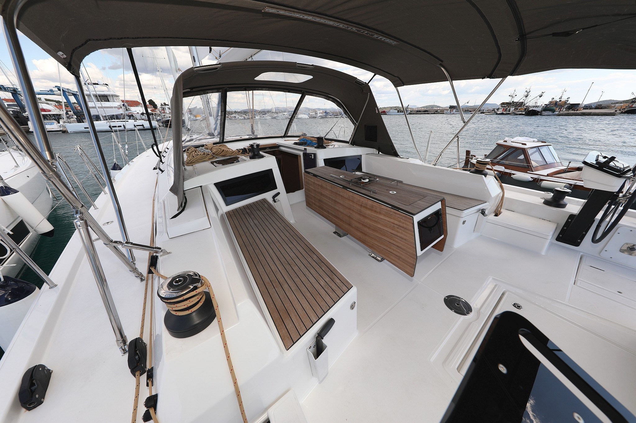 Dufour 470, Shore Thing | Yacht Charter Croatia