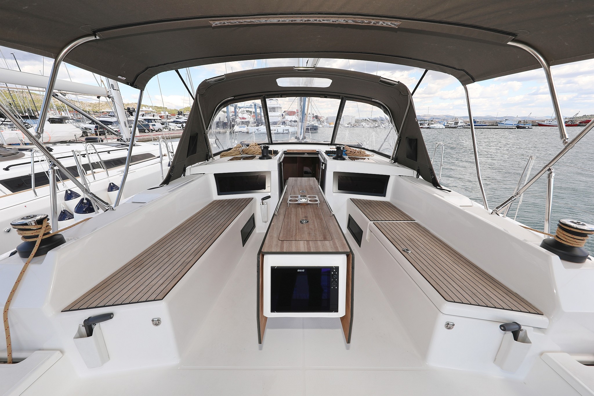 Dufour 470, Shore Thing | Yacht Charter Croatia