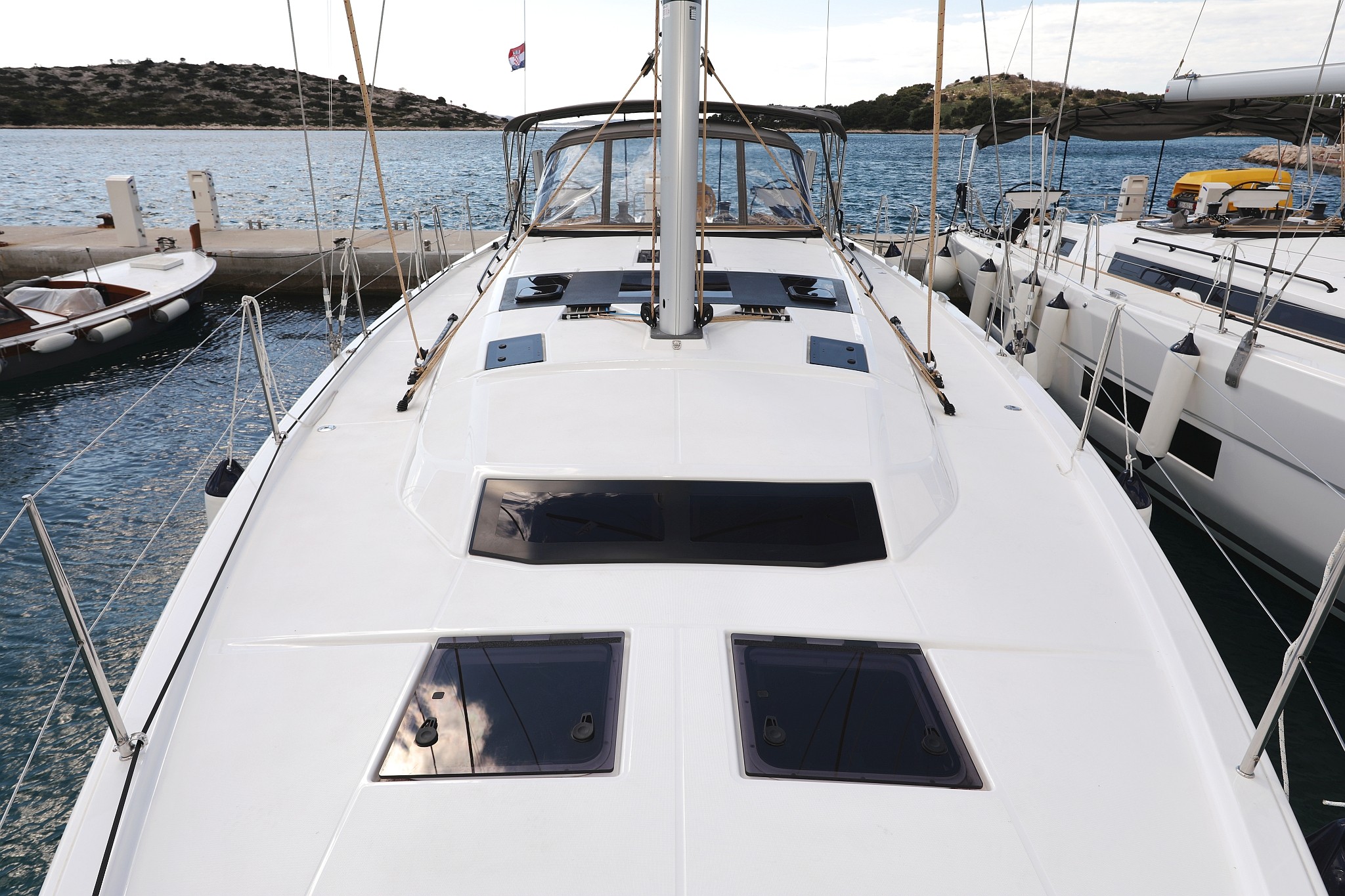 Dufour 470, Shore Thing | Yacht Charter Croatia