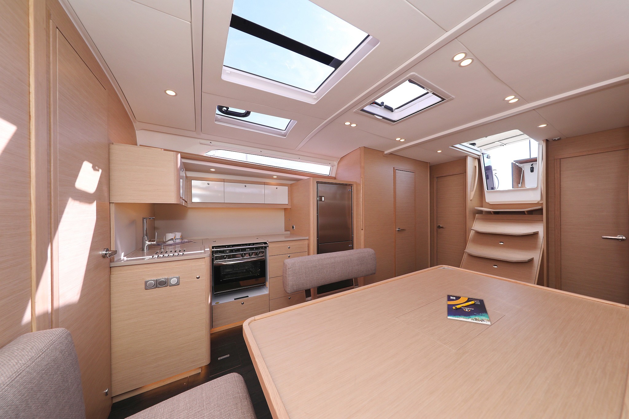 Dufour 470, Shore Thing | Yacht Charter Croatia