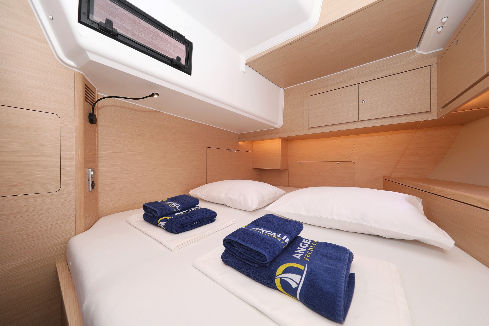 Dufour 470, Shore Thing | Yacht Charter Croatia