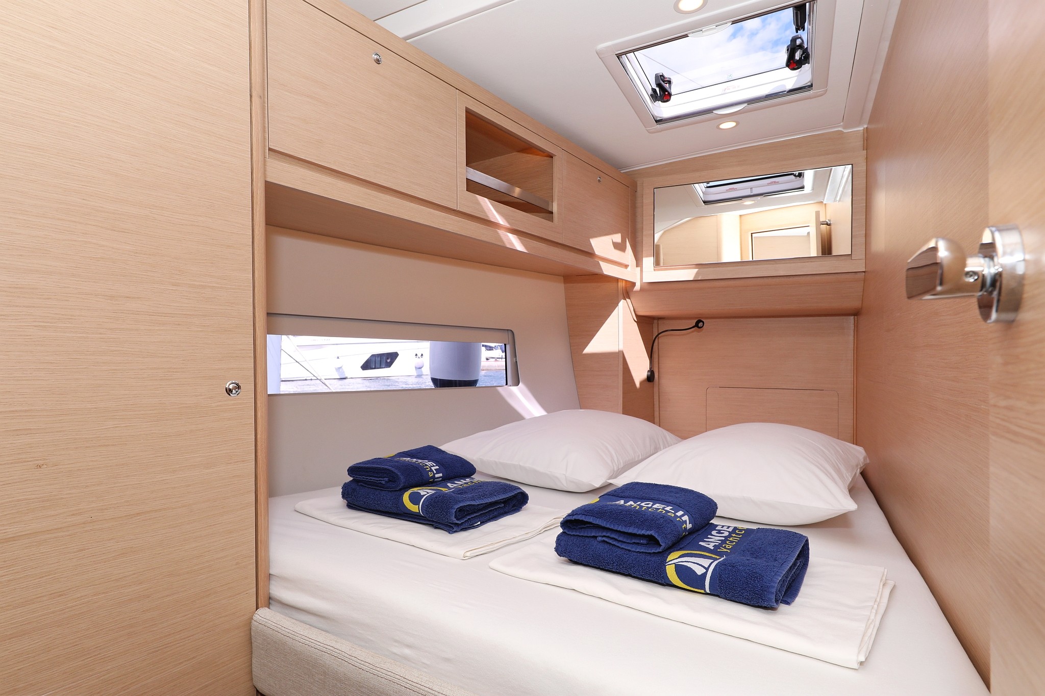 Dufour 470, Shore Thing | Yacht Charter Croatia