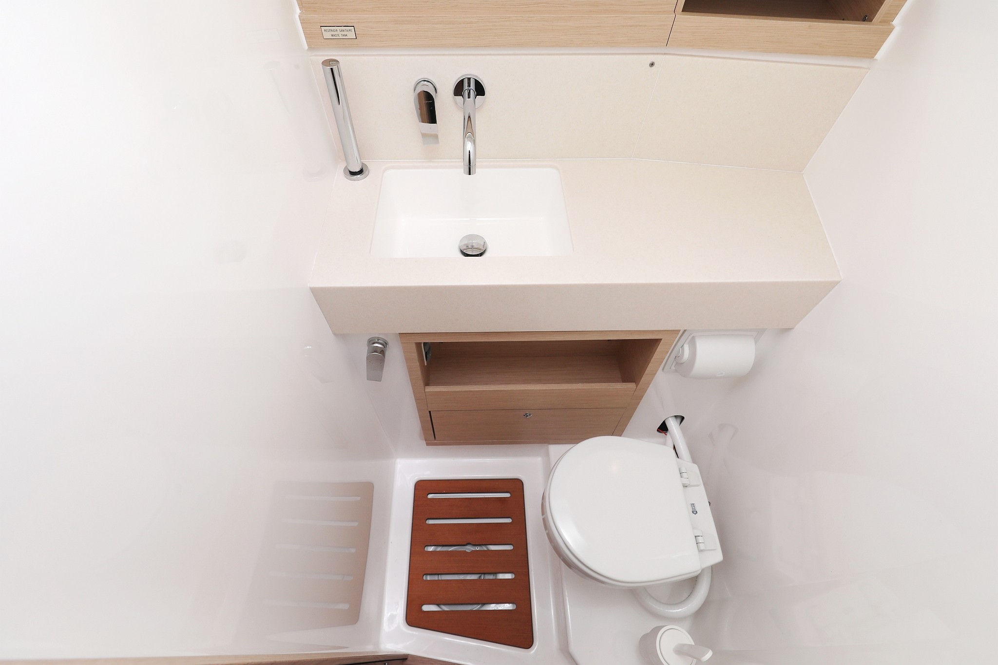 Dufour 470, Blue moon | Yacht Charter Croatia