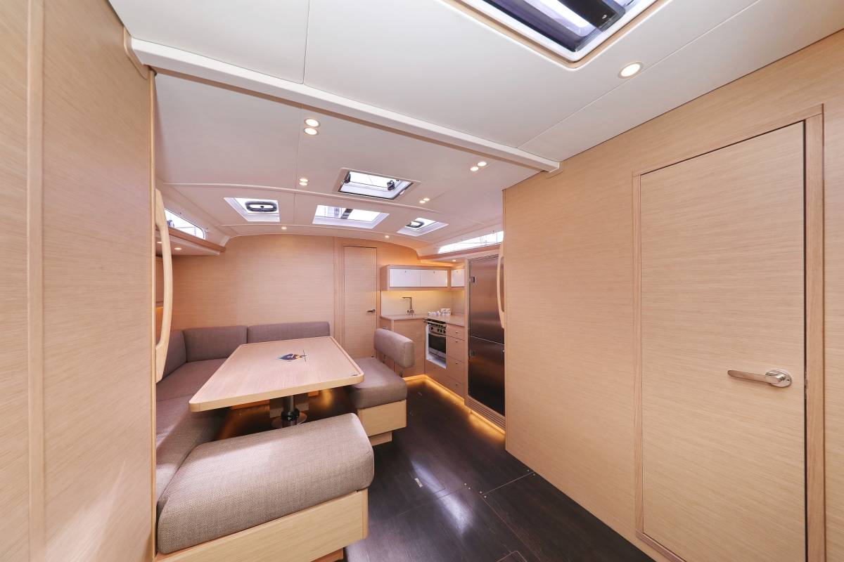 Dufour 470, Bonaca | Yacht Charter Croatia