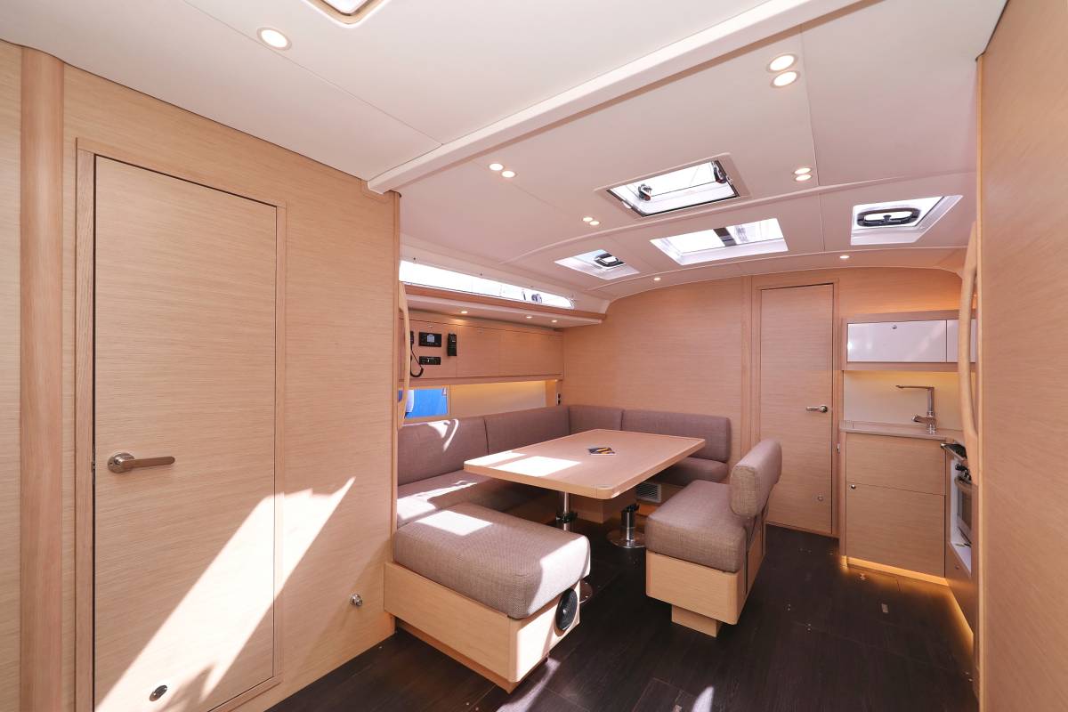 Dufour 470, Bonaca | Yacht Charter Croatia