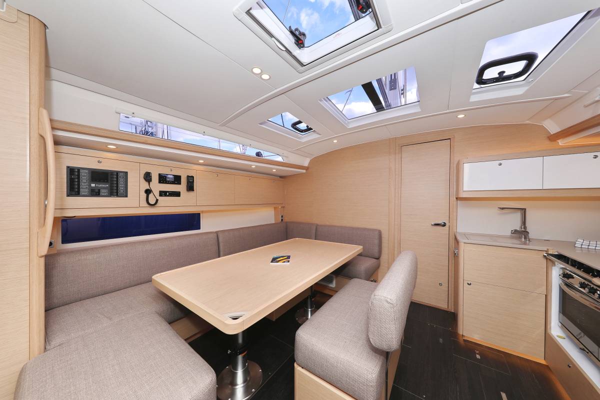 Dufour 470, Bonaca | Yacht Charter Croatia