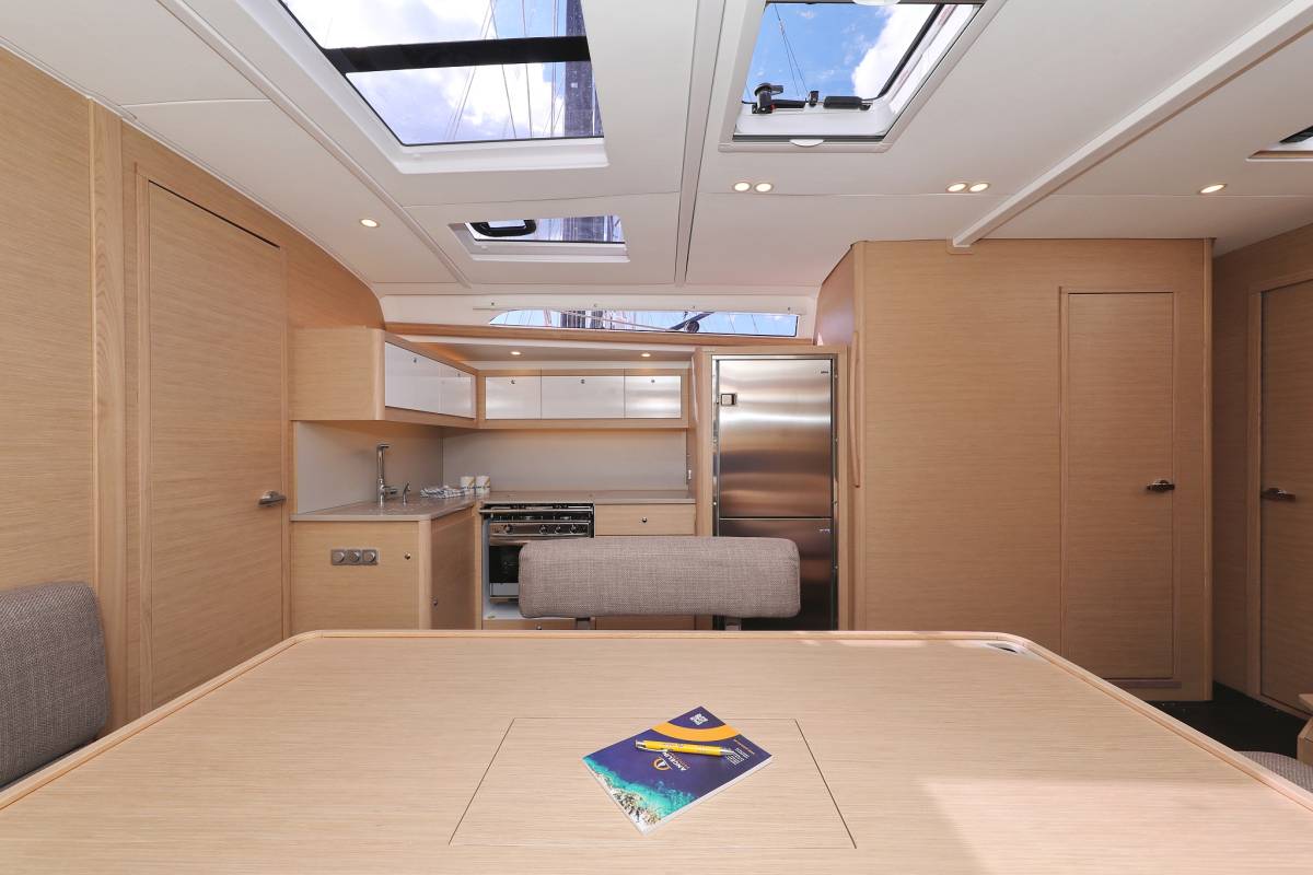 Dufour 470, Bonaca | Yacht Charter Croatia