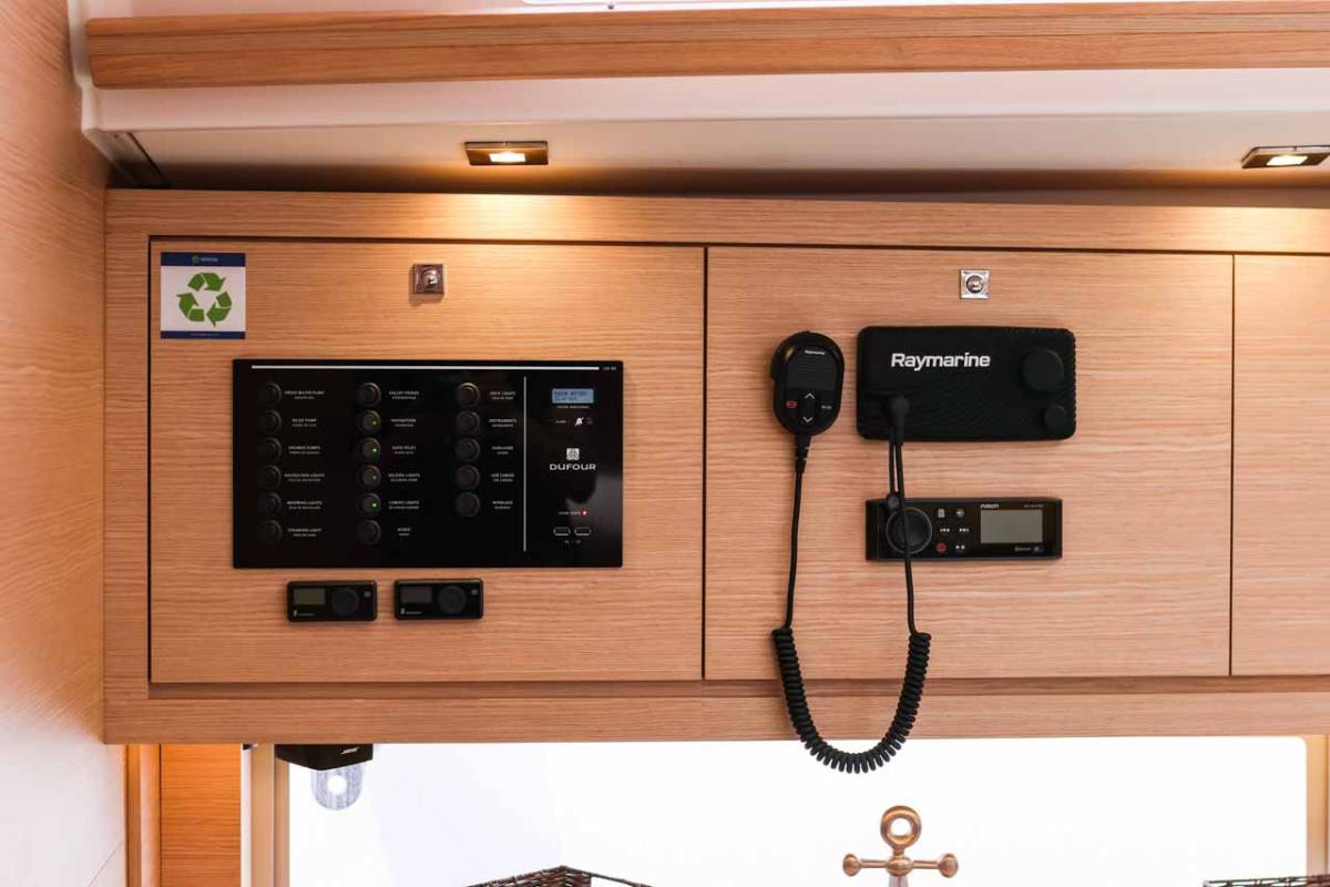 Dufour 470, Bellatrix | Noleggio di Yacht Croazia