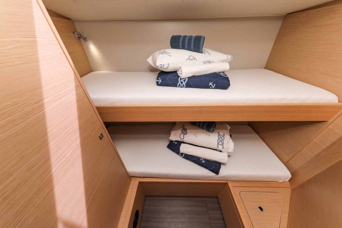 Dufour 470, Bellatrix | Noleggio di Yacht Croazia