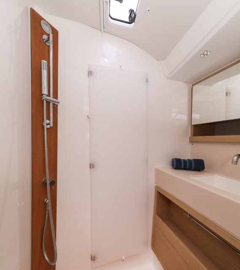 Dufour 470, Bellatrix | Noleggio di Yacht Croazia