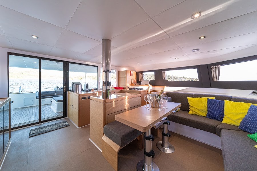 Dufour 48 Catamaran, Uno | Yacht Charter Croatia