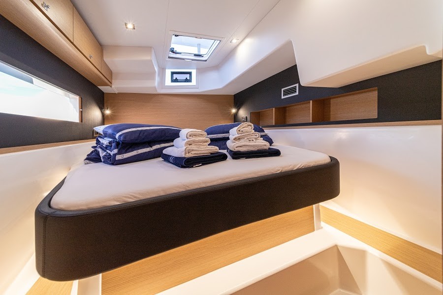 Dufour 48 Catamaran, Uno | Yacht Charter Croatia