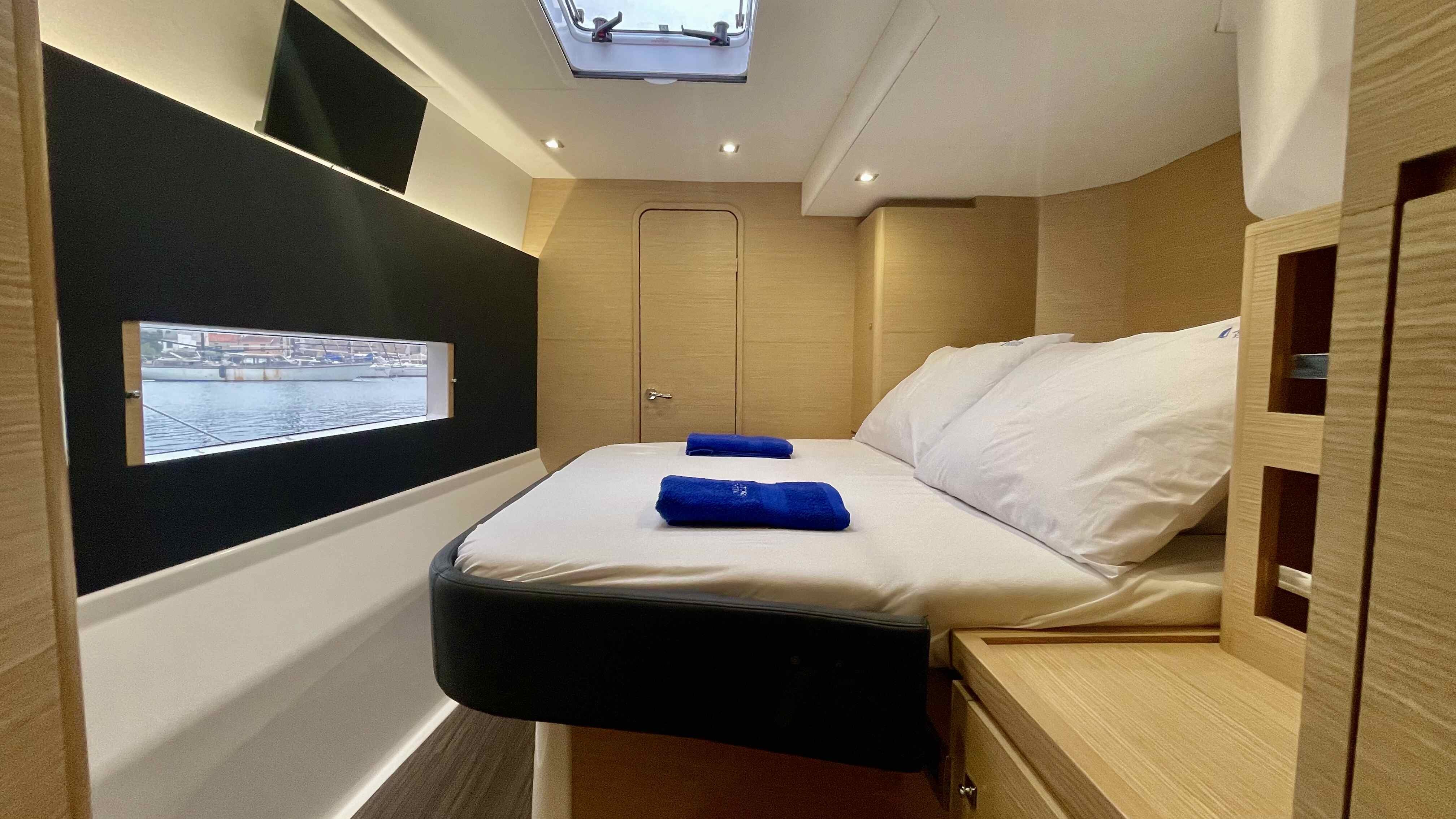 Dufour 48 Catamaran, Nirvana | Yachtcharter Kroatien