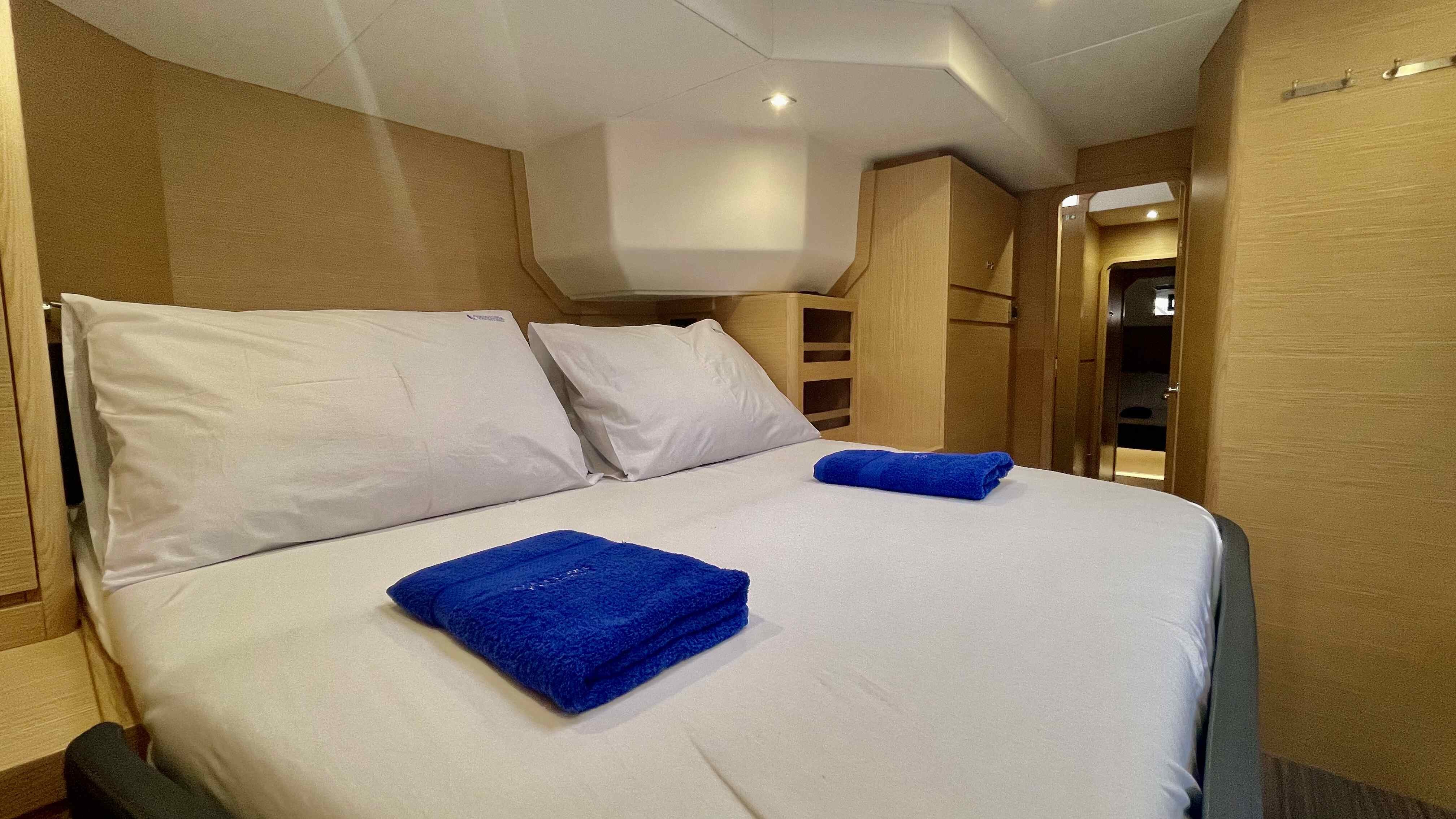 Dufour 48 Catamaran, Nirvana | Yachtcharter Kroatien