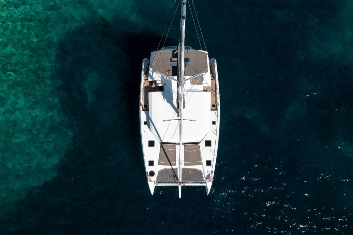 Dufour 48 Catamaran, Uma | Yacht Charter Croatia