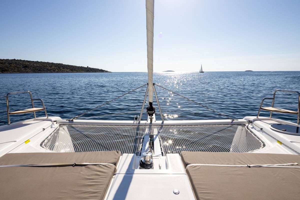 Dufour 48 Catamaran, Uma | Yacht Charter Croatia