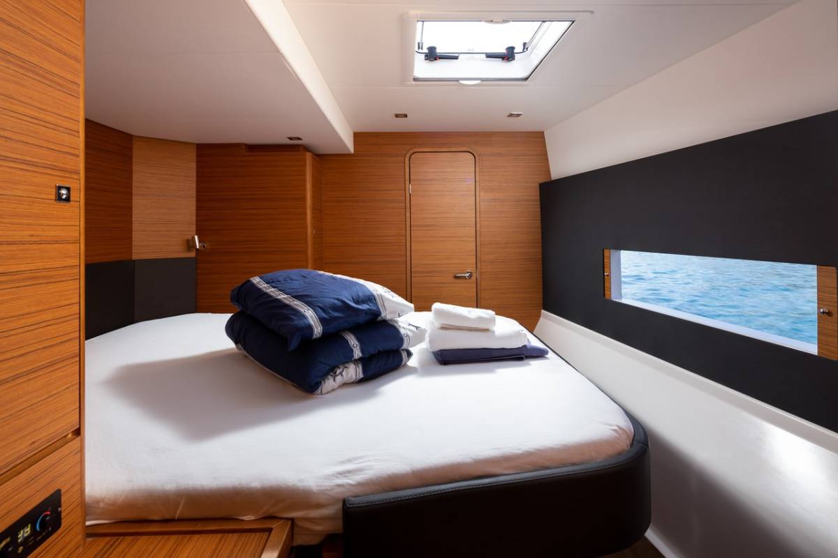 Dufour 48 Catamaran, Uma | Yacht Charter Croatia