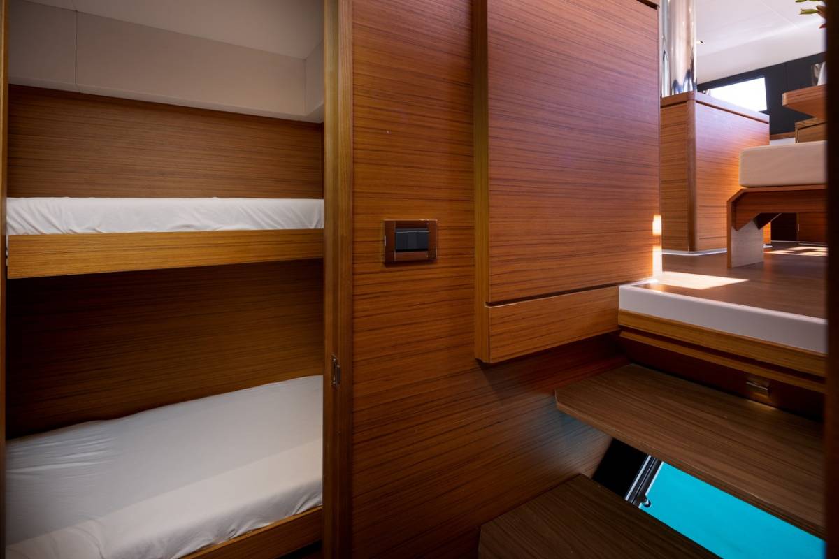 Dufour 48 Catamaran, Uma | Yacht Charter Croatia