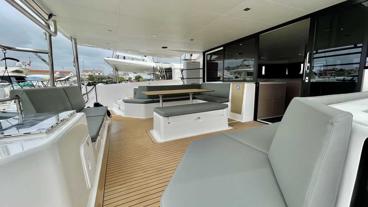 Dufour 48 Catamaran, LoveMarine | Yacht Charter Croatia