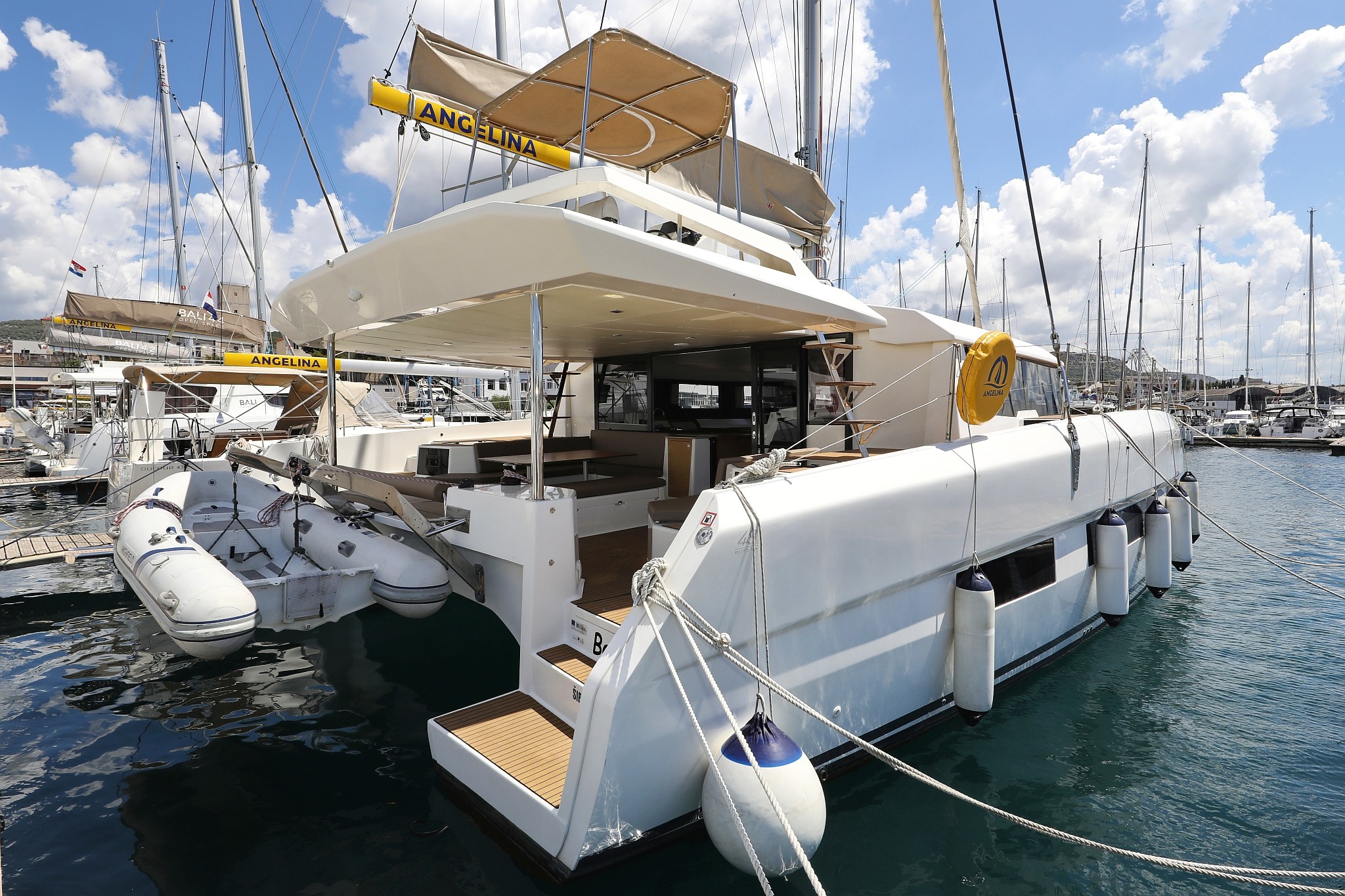 Dufour 48 Catamaran, Be Mine | Yacht Charter Croatia
