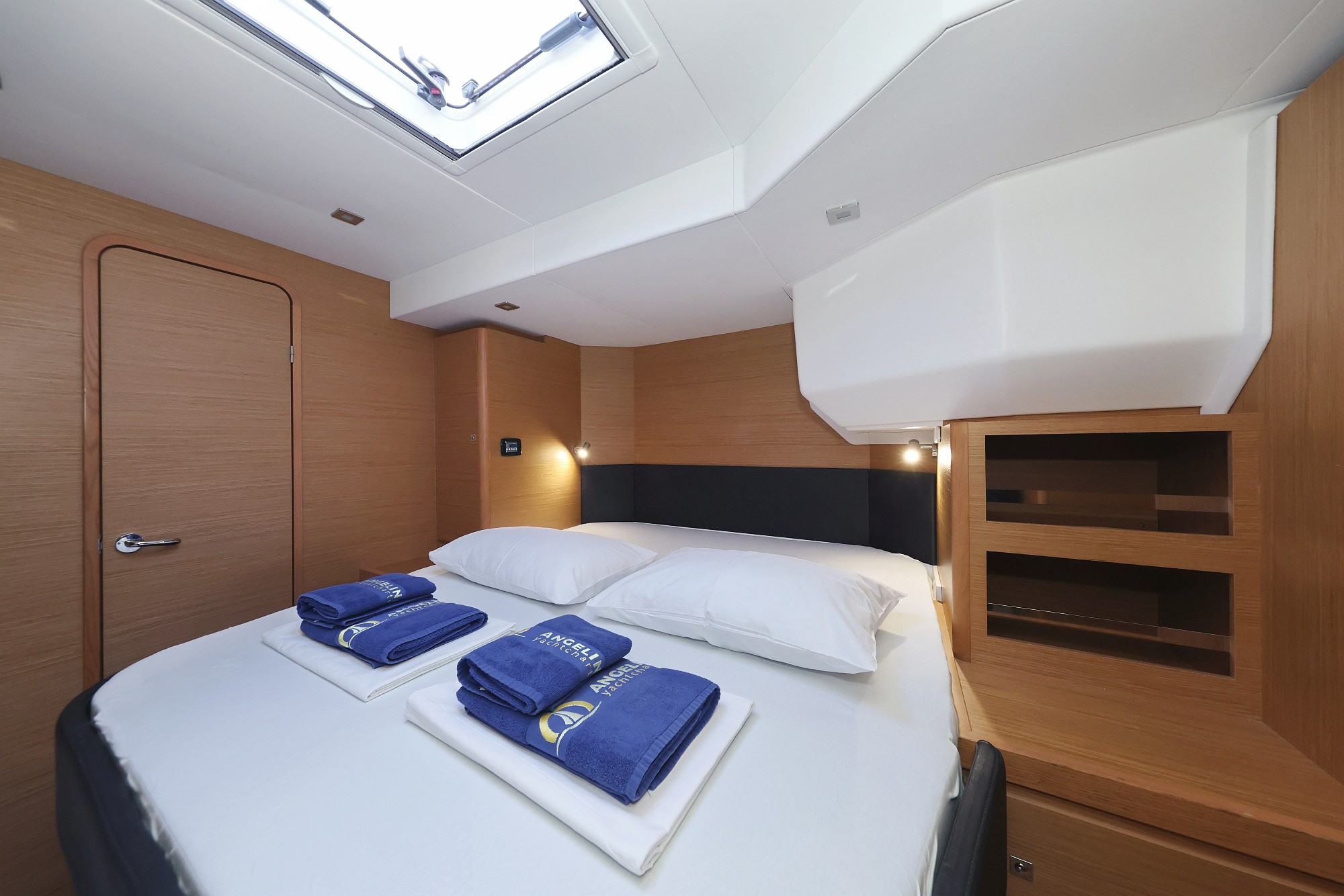 Dufour 48 Catamaran, Be Mine | Yacht Charter Croatia