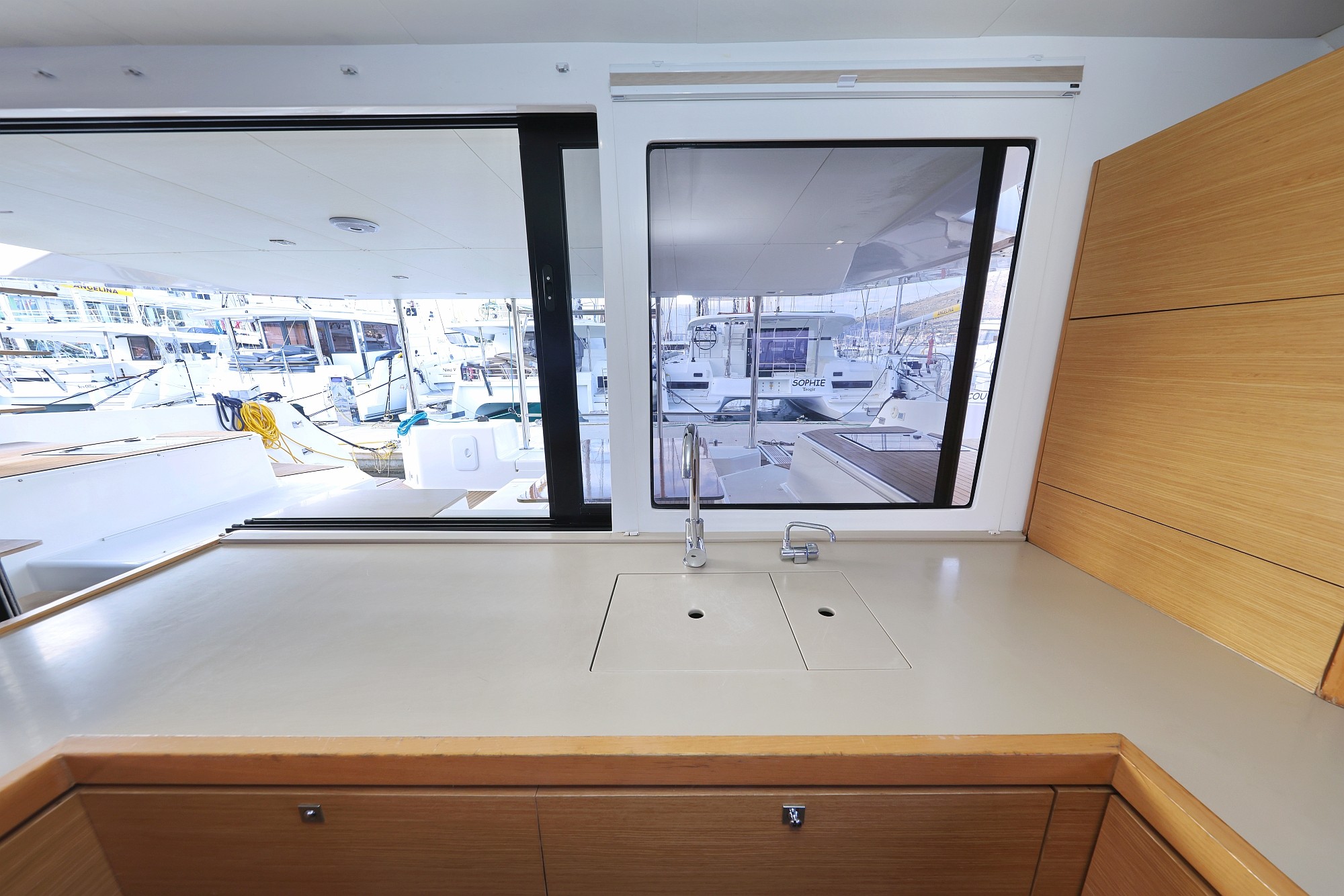 Dufour 48 Catamaran, Be Mine | Yacht Charter Croatia