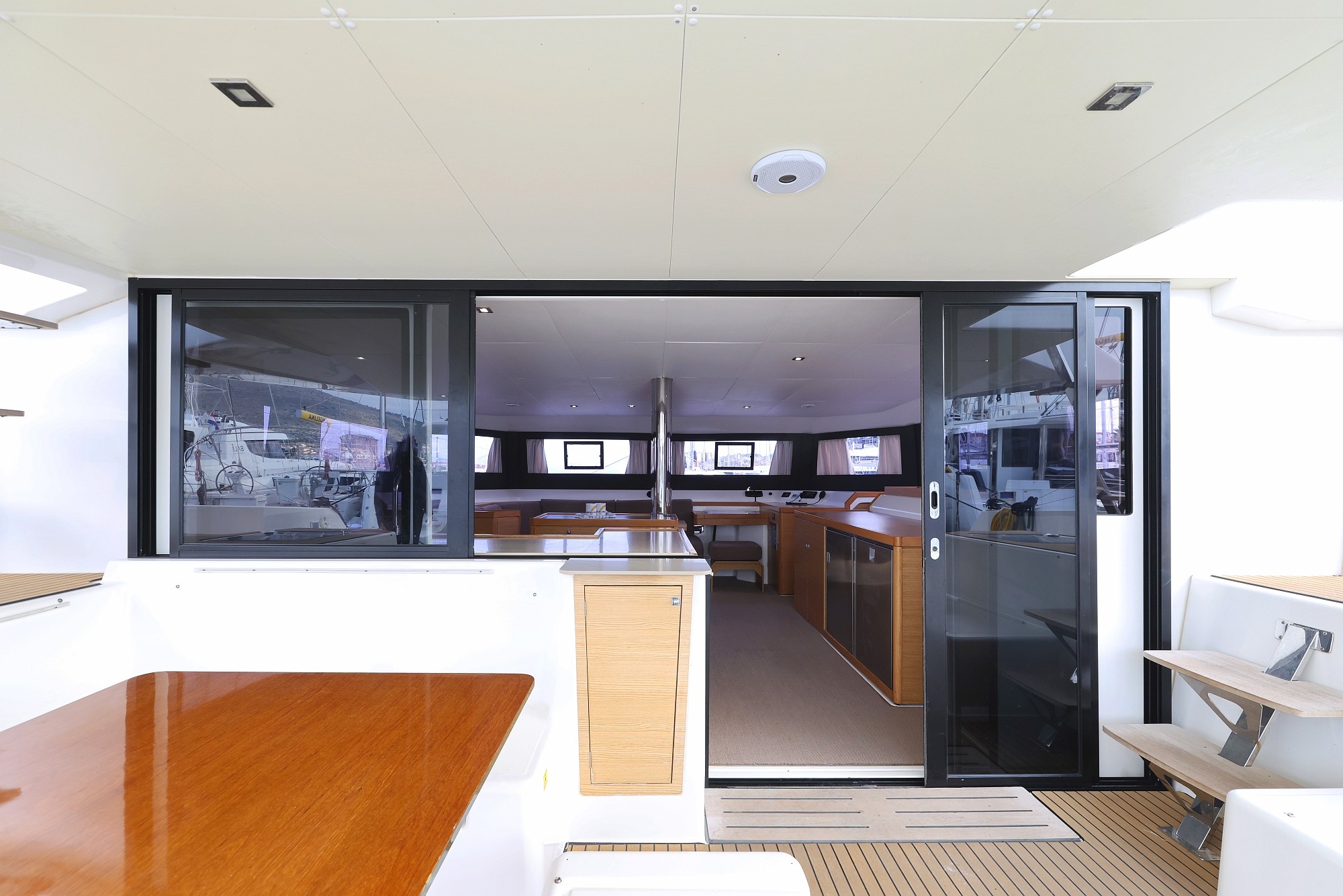 Dufour 48 Catamaran, Be Mine | Yacht Charter Croatia