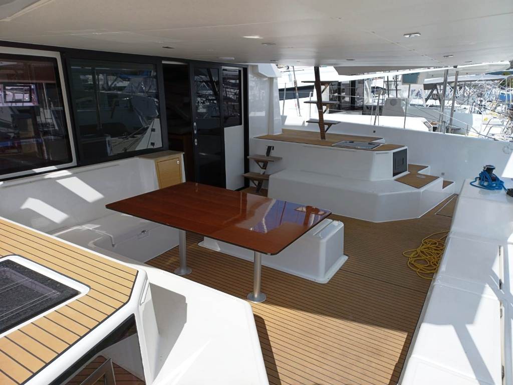 Dufour 48 Catamaran, Make Me Yours | Yacht Charter Croatia