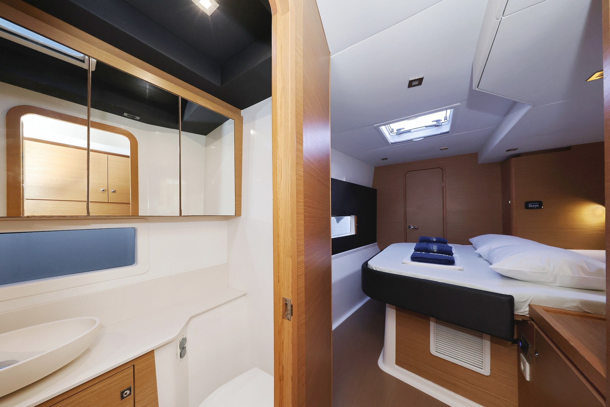 Dufour 48 Catamaran, Make Me Yours | Yacht Charter Croatia